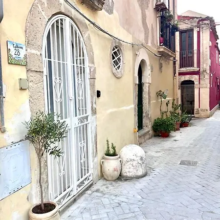 'cabbanna 28, Ortigia *